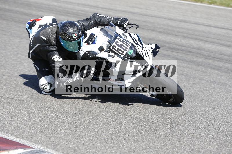 Archiv-2025/16 16.05.2025 PROMAX ADR/Gruppe gruen/666